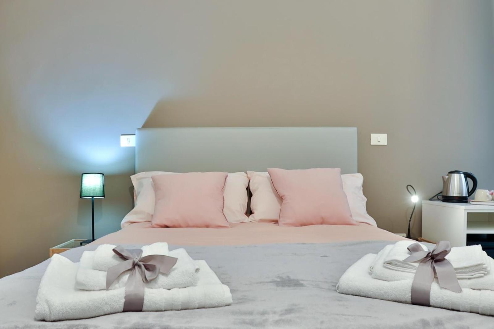 Da Francesco Hotel เนเปิลส์ ภายนอก รูปภาพ